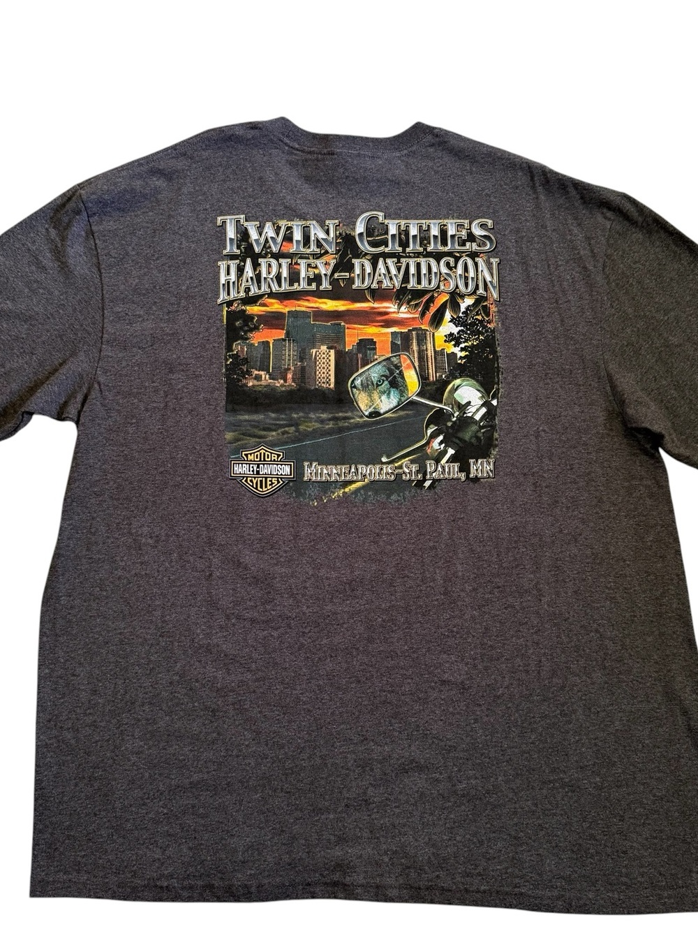 NWT Harley-Davidson Wolf Twin Cities Skyline Graphic Biker T-Shirt Men’s 2XL